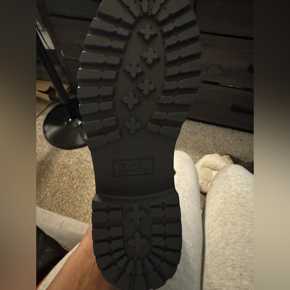 Brand new size women’s 8.5 Andre Assous black combat boots. - Picture 10 of 15